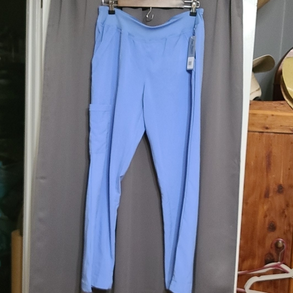 Easy Stretch Butter Soft NWT scrub pants size MP